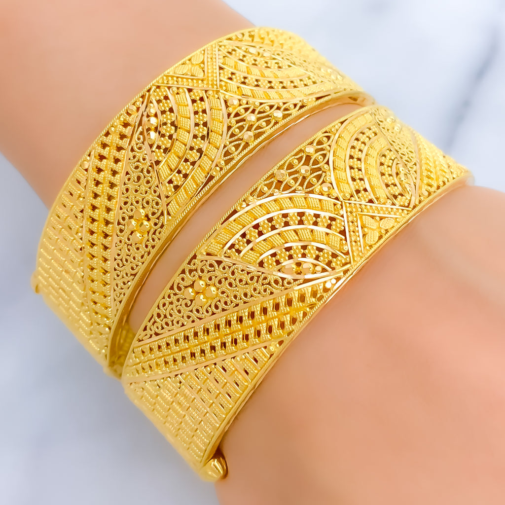 Palatial Filigree 22k Gold Screw Bangle Pair – Andaaz Jewelers