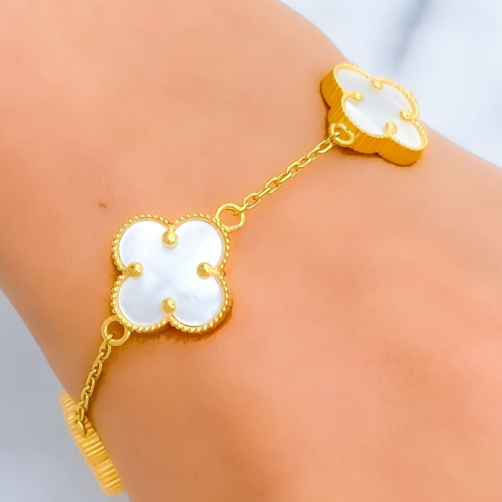 18K Yellow Gold Flower Clover Mother of Pearl Bracelet (item #1166019)