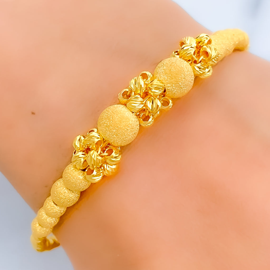 Alternating Popcorn Orb 21K Gold Bangle Bracelet – Andaaz Jewelers