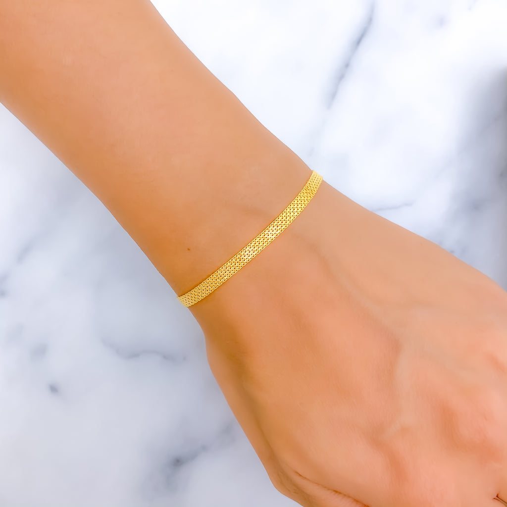 Glossy Dual Shade 22k Gold Flat Chain Bracelet – Andaaz Jewelers