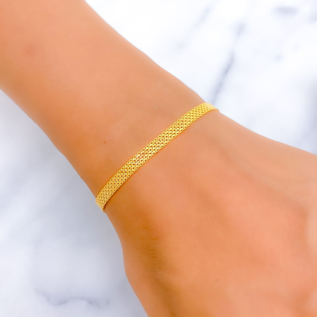 Glossy Dual Shade 22k Gold Flat Chain Bracelet – Andaaz Jewelers