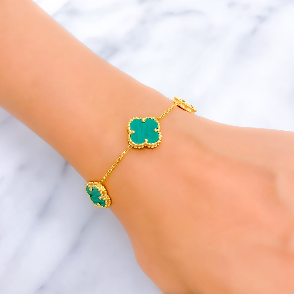 Trendy Malachite 21k Gold Triple Clover Bracelet – Andaaz Jewelers