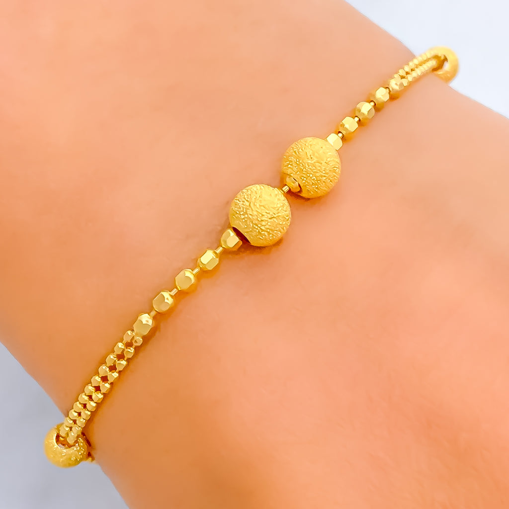 Sparkling Jazzy 22k Gold Bracelet – Andaaz Jewelers