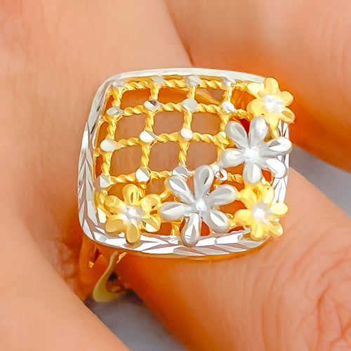 Netted Two-Tone Floral 22k Gold Ring 