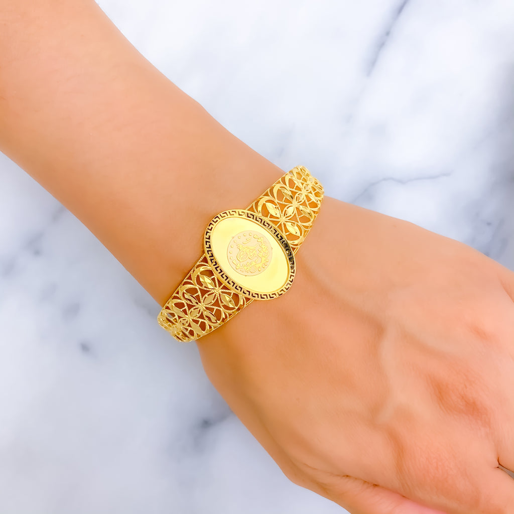 Glistening Tapered Oval 21K Gold Flexi Bangle Bracelet – Andaaz