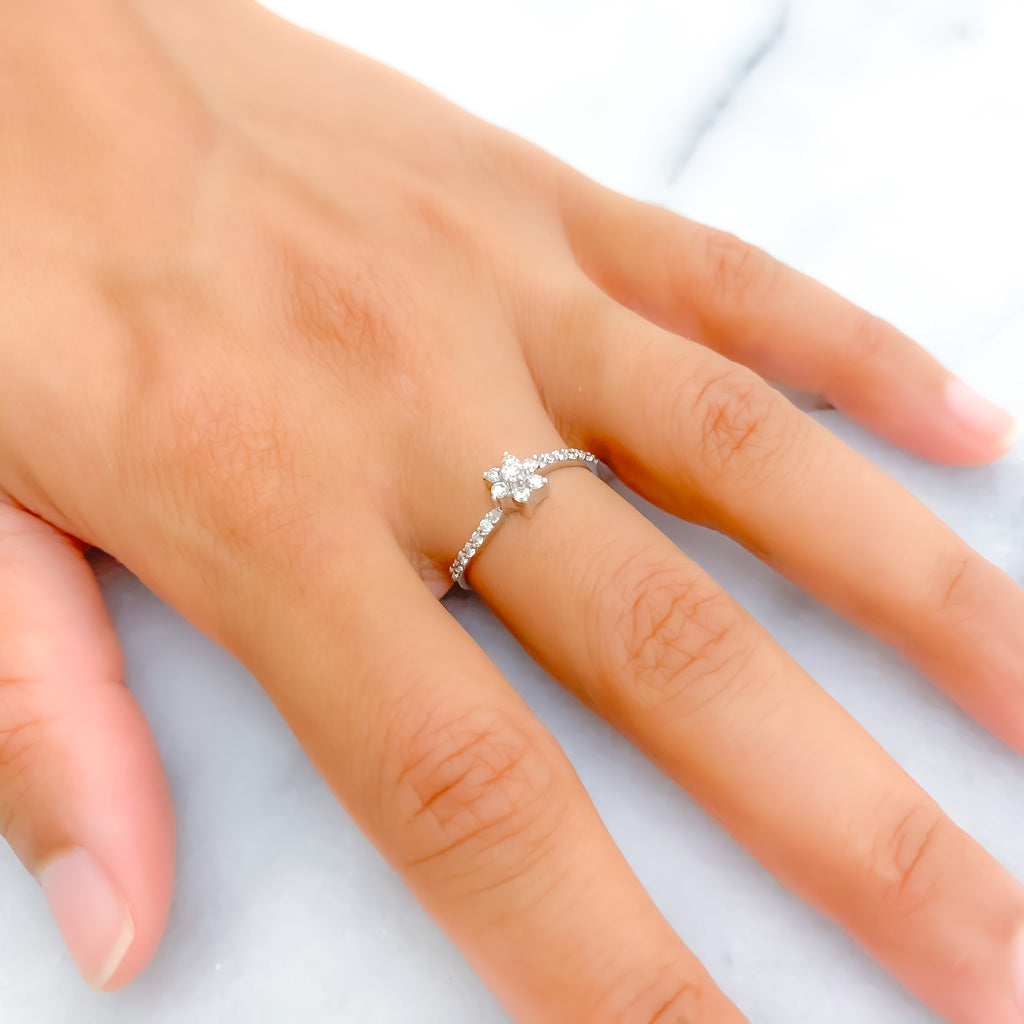 Dainty Floral Diamond + 18k Gold Ring – Andaaz Jewelers