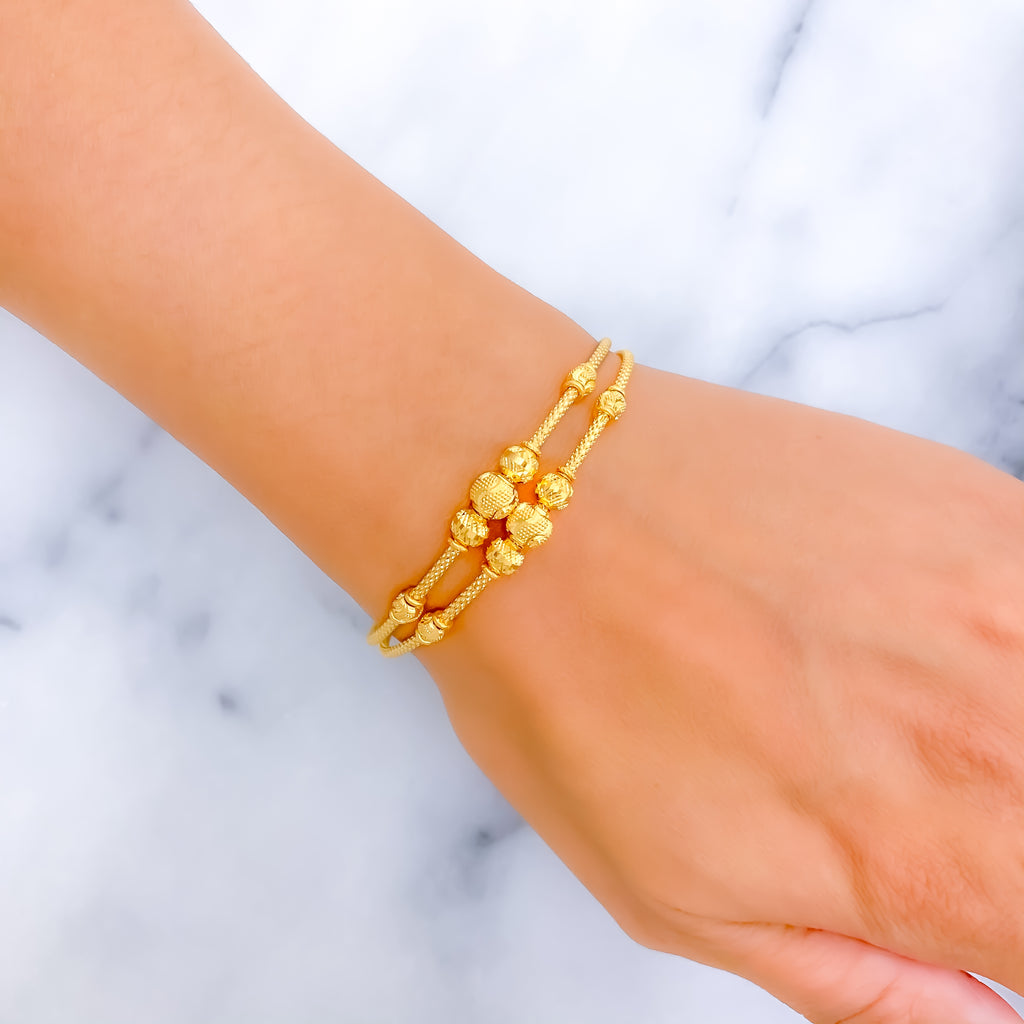 Textured Wavy Orb 22k Gold Bangle Bracelet – Andaaz Jewelers