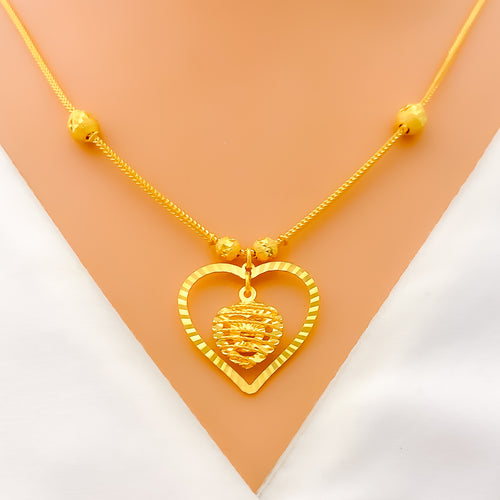 captivating-heart-22k-gold-necklace