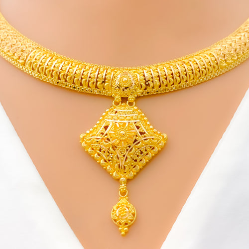 Traditional Floral Motif 22k Gold Necklace Set 