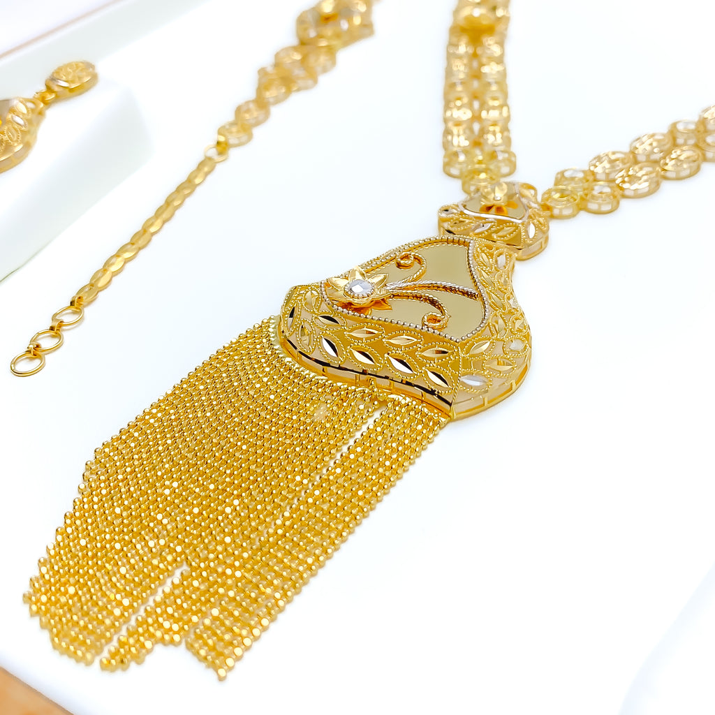 Distinct Flower Accented 22k Gold Long 5-Piece Necklace Set