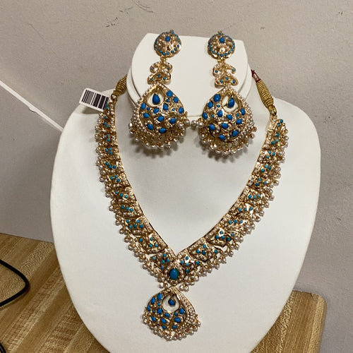 Extravagant 22k Gold Pearl Turquoise Necklace Set