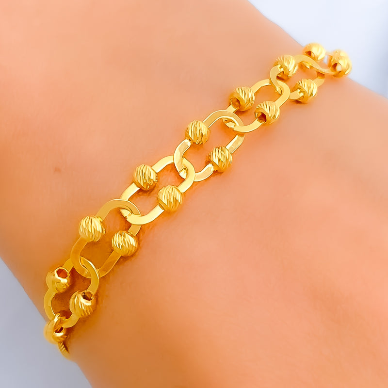 Special Interlinked 21k Gold Bolo Bracelet