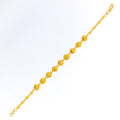 decorative-flower-lined-22k-gold-bracelet