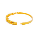 Contemporary Interlinked 22k Gold Bangle Bracelet 