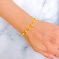bold-chic-22k-gold-bracelet