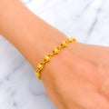 bold-chic-22k-gold-bracelet