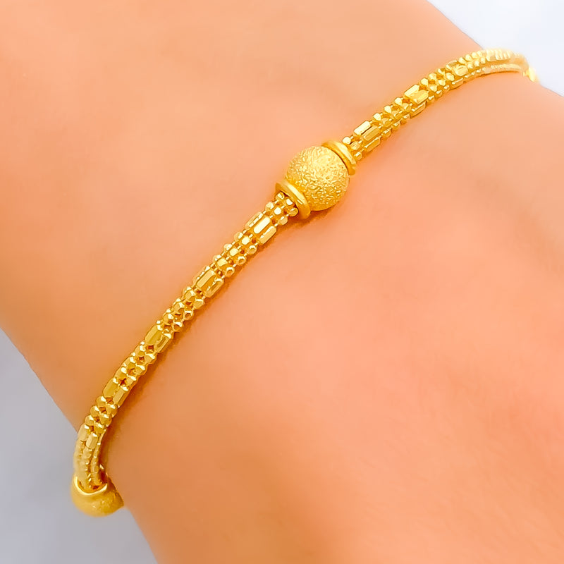 Dainty Lush 22K Gold Bracelet