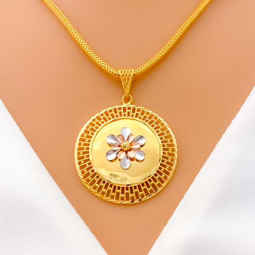 shimmering-two-tone-22k-gold-mesh-pendant