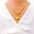 graceful-mesh-22k-gold-mesh-pendant