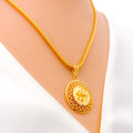 graceful-mesh-22k-gold-mesh-pendant