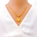 exquisite-round-22k-gold-mesh-pendant