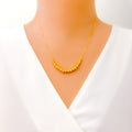 majestic-glowing-22k-gold-necklace-8