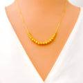 majestic-glowing-22k-gold-necklace-8