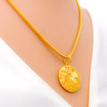 festive-heart-22k-gold-mesh-pendant