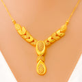Alternating Leaf Adorned 22k Gold Light-weight Necklace Set