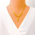 Distinct Reflective Curve 22k Gold Light-weight Necklace Set