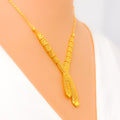 Mesmerizing Ornamental 22k Gold Light-weight Necklace Set