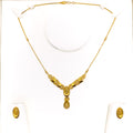 Alternating Leaf Adorned 22k Gold Light-weight Necklace Set