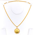 grand-flower-22k-gold-mesh-pendant