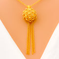 charming-hanging-22k-gold-pendant-w-chain