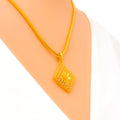 Tasteful Netted 22k Gold Pendant 
