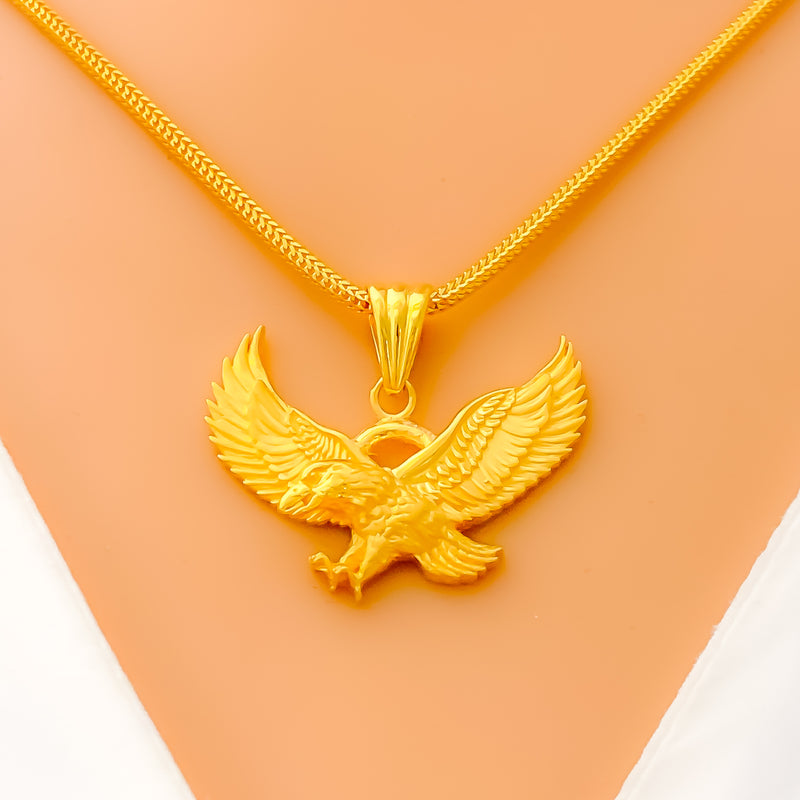 Bold Eagle 22k Gold Pendant 