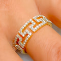 magnificent-modern-18k-gold-diamond-band