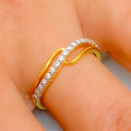 exclusive-wavy-18k-gold-diamond-band