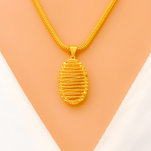 Dazzling Oval 22k Gold Pendant 