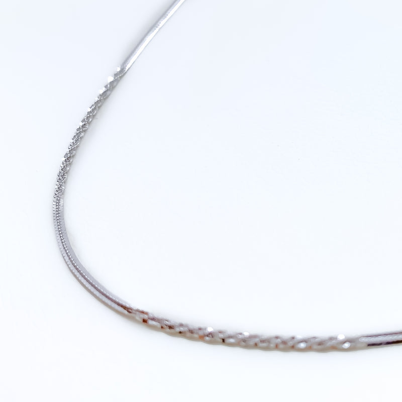 Reflective Thin Rounded 18K White Gold Chain