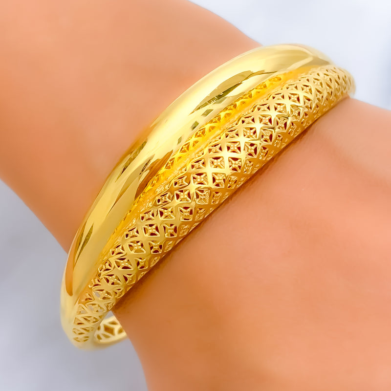 Opulent Glowing 22k Gold Bangle Bracelet 