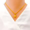 Chic Netted 22k Gold Oval Pendant 