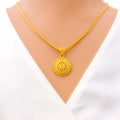 gorgeous-upscale-22k-gold-pendant-set