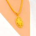 decorative-traditional-22k-gold-pendant