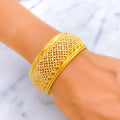 embellished-captivating-22k-gold-bangle