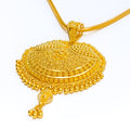 bold-charming-22k-gold-pendant