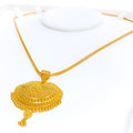 bold-charming-22k-gold-pendant