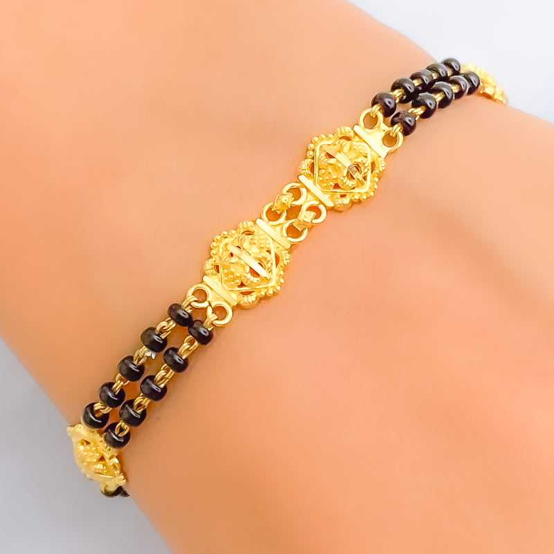 Traditional Motif 22k Gold Black Bead Bracelet