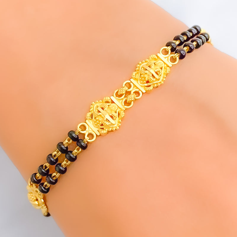 Palatial Festive 22k Gold Black Bead Bracelet