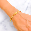 Impeccable Modish 22k Gold Bangle Bracelet